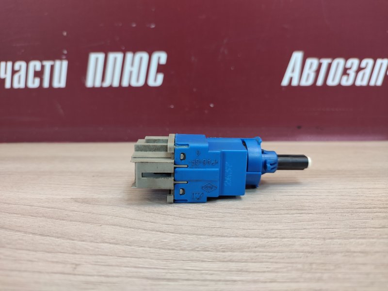 Датчик педали сцепления - фото 8