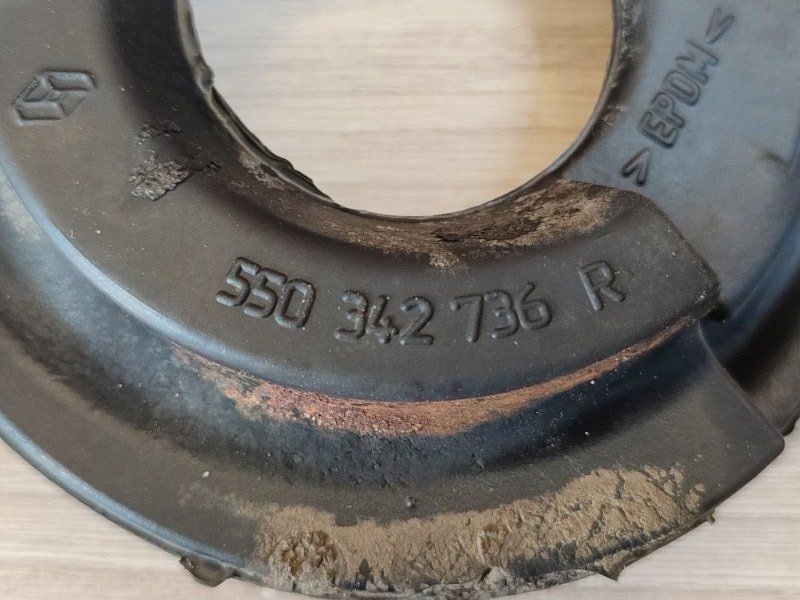 Верхняя опора    пружины - фото 8