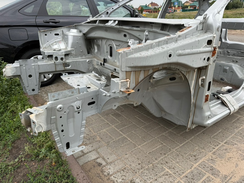 Лонжерон - фото 1