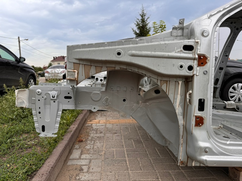 Лонжерон - фото 3