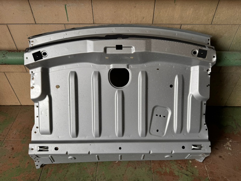 Задняя полка - фото 1