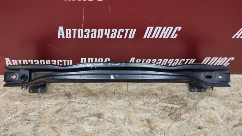 Усилитель бампера - фото 1