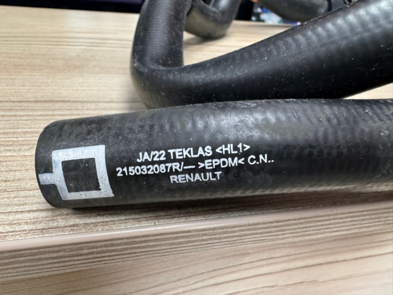 Патрубок радиатора - фото 3