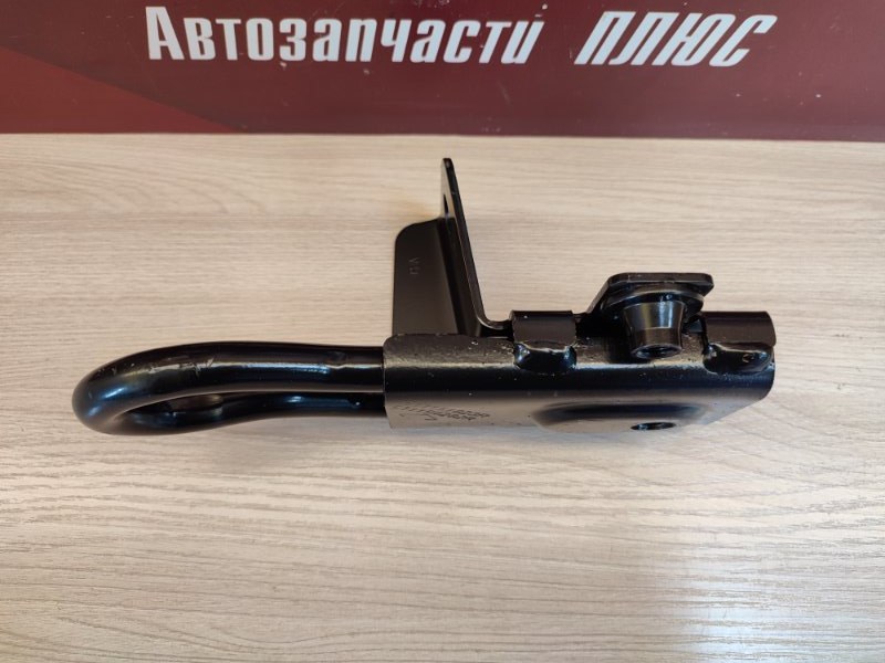 Крюк буксировочный - фото 3