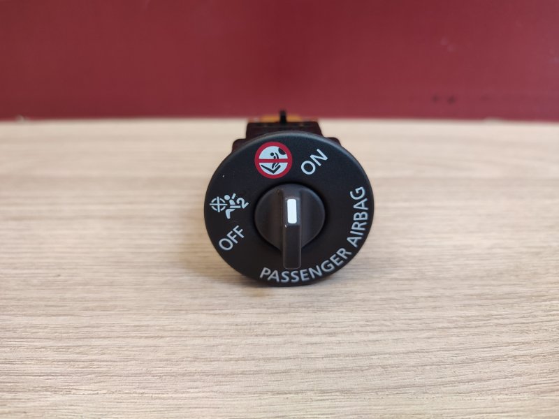 Выключатель подушки безопасности - фото 2