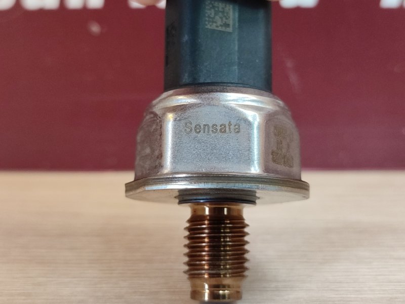 Датчик давления топлива - фото 9