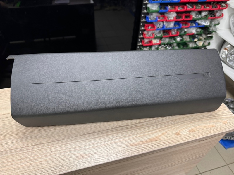 Подушка безопасности - фото 1