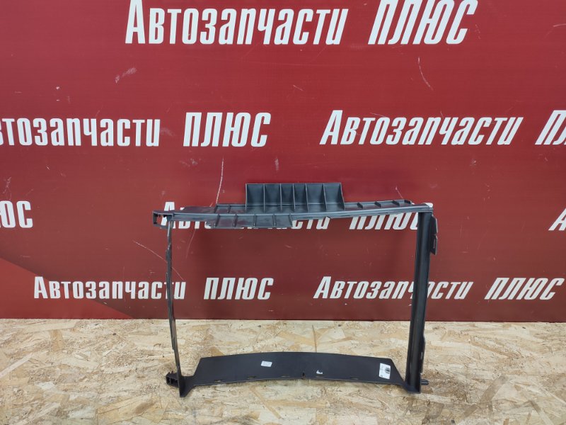 Дефлектор радиатора - фото 1