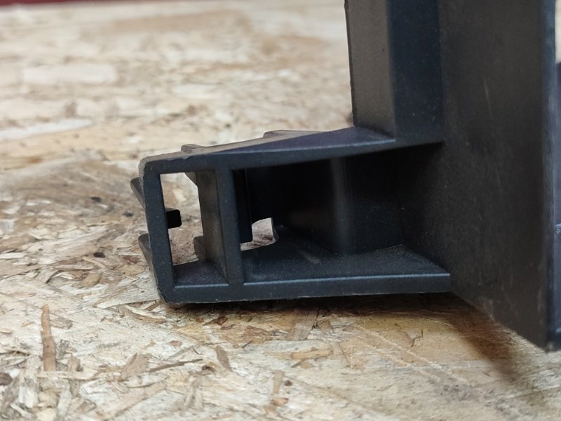 Дефлектор радиатора - фото 6