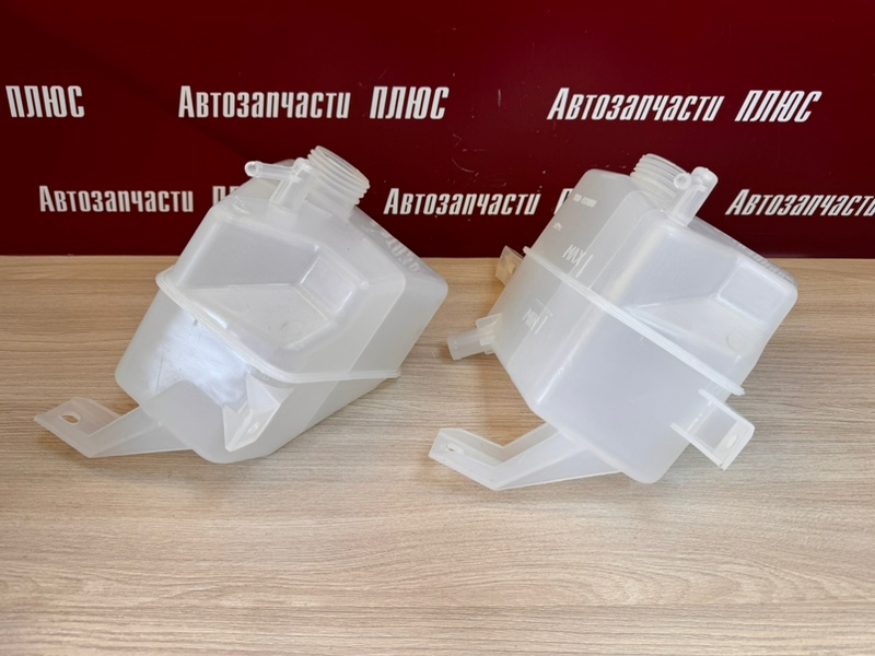 Расширительный бачок - фото 1