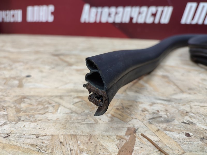 Уплотнитель проема      двери - фото 6