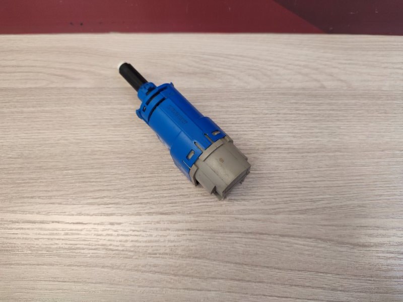 Датчик педали сцепления - фото 3