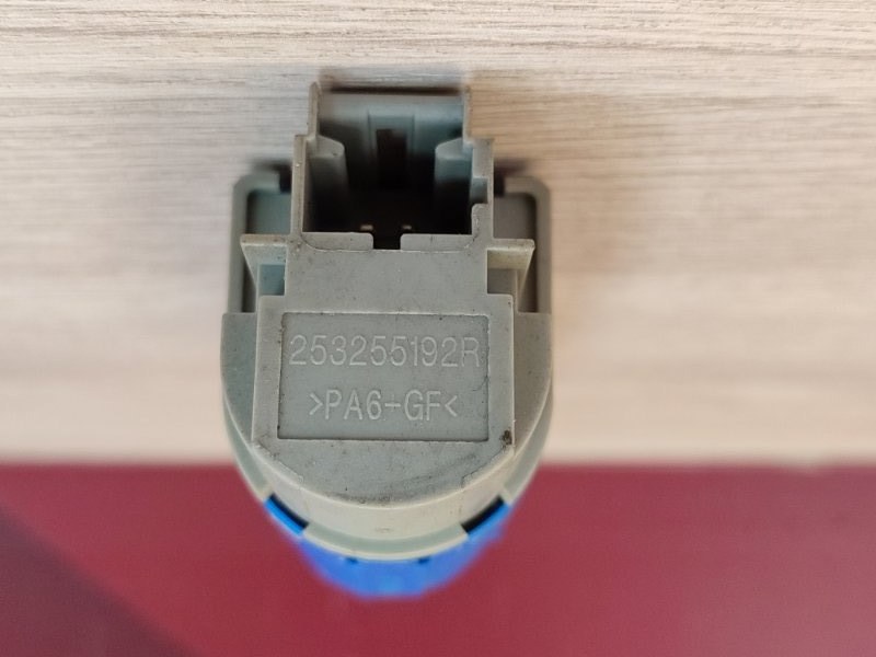 Датчик педали сцепления - фото 9