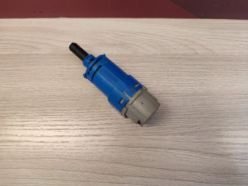 Датчик педали сцепления - фото 3