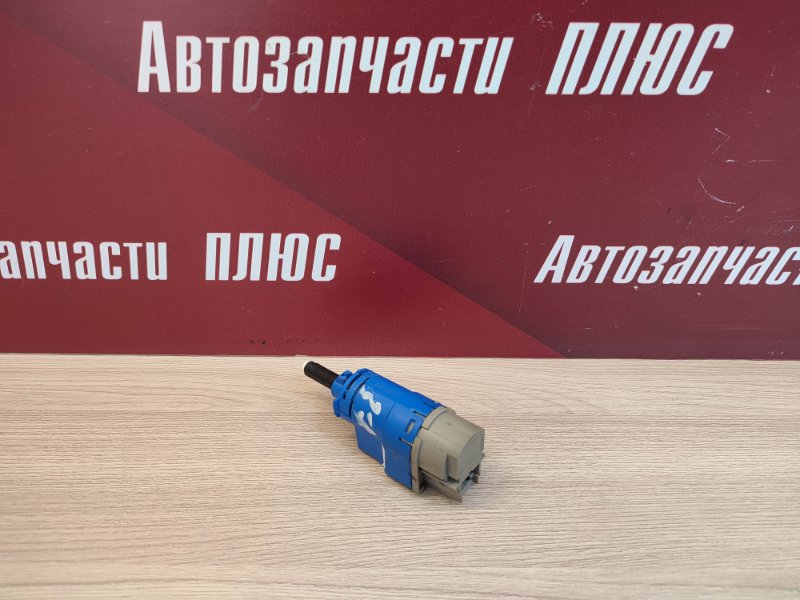 Датчик педали сцепления - фото 1