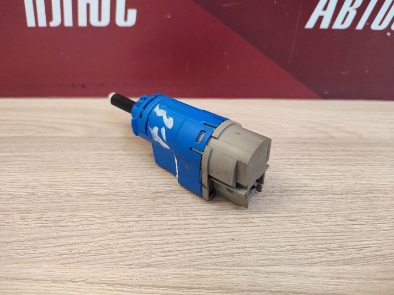 Датчик педали сцепления - фото 2