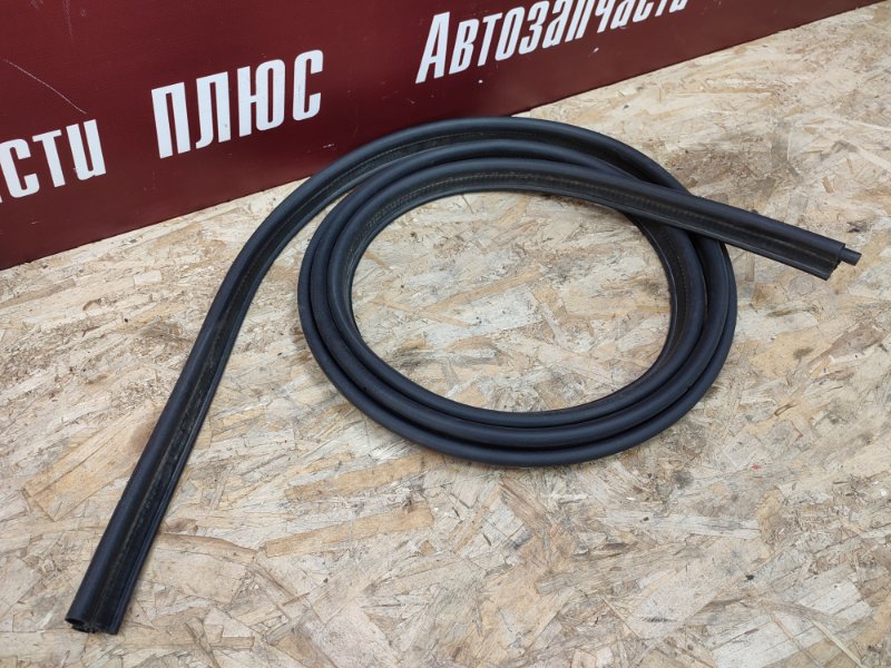 Уплотнительная резинка крышки багажника - фото 4