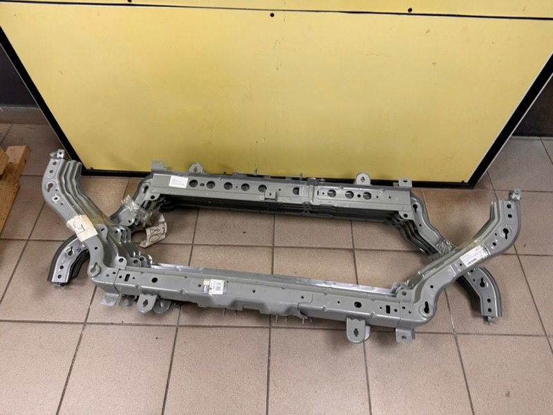 Поперечина рамки радиатора - фото 3