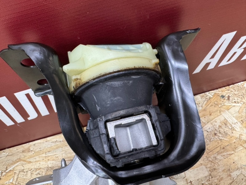 Подушка двигателя - фото 1