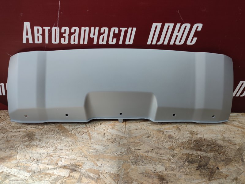 Накладка переднего бампера - фото 1