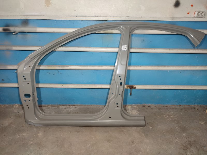 Боковина кузова - фото 1