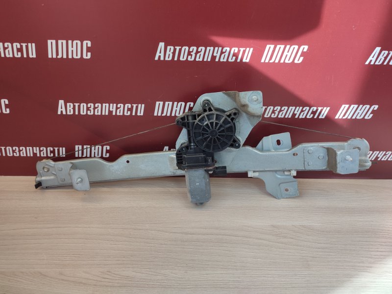 Стеклоподъемник    двери - фото 1