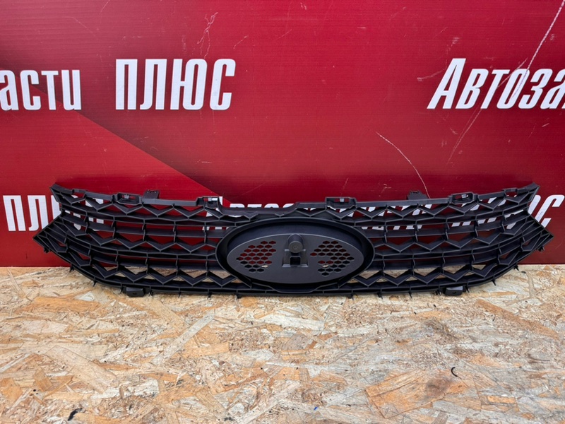 решетка бампера - фото 1