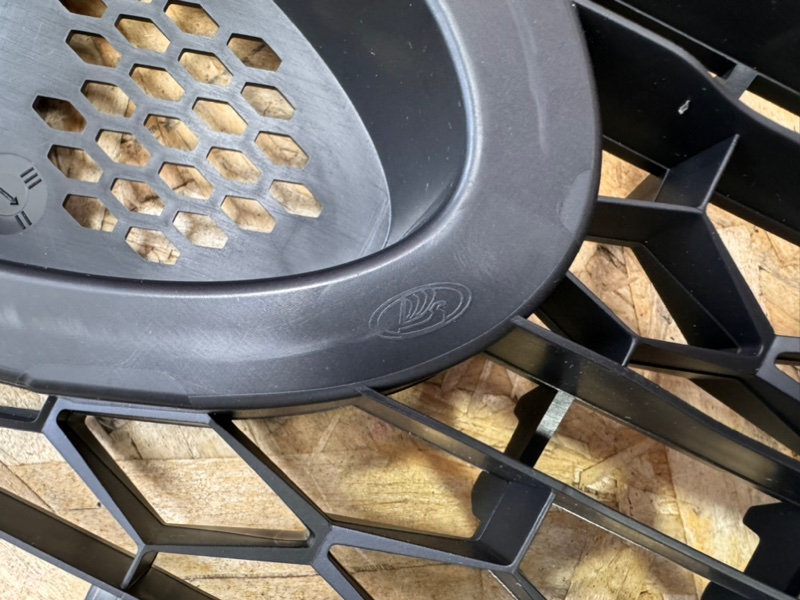 решетка бампера - фото 10