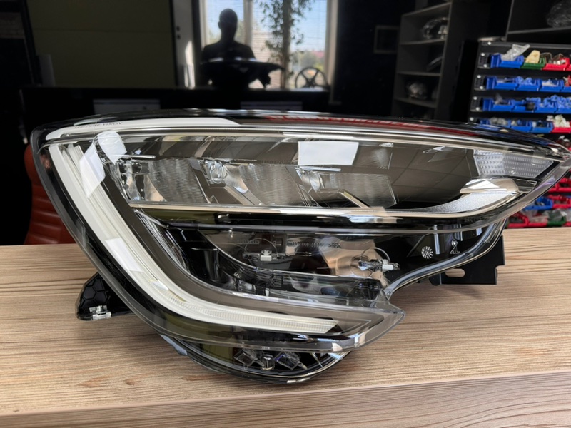 Фара - фото 1