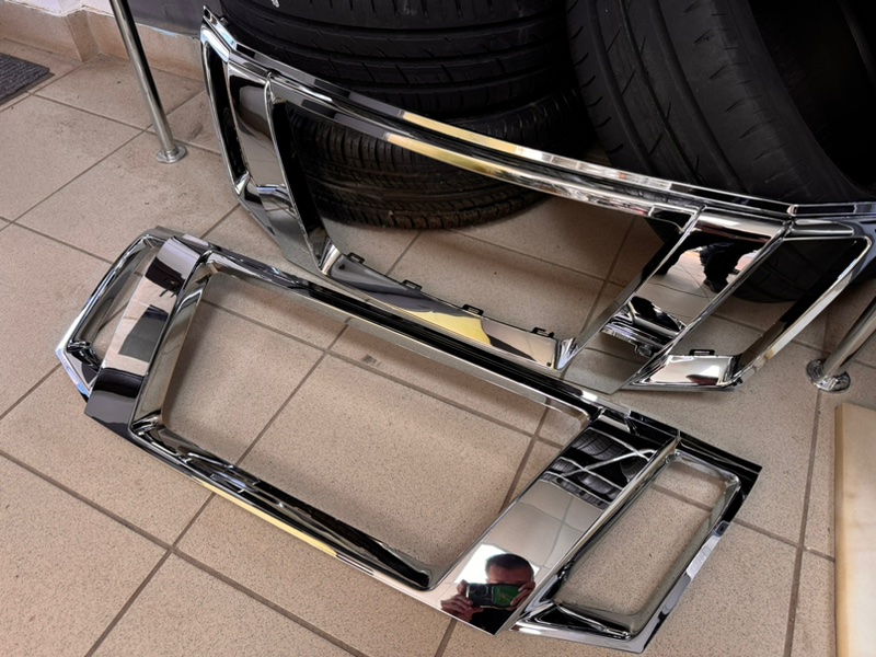 Молдинг хром решетки радиатора - фото 2