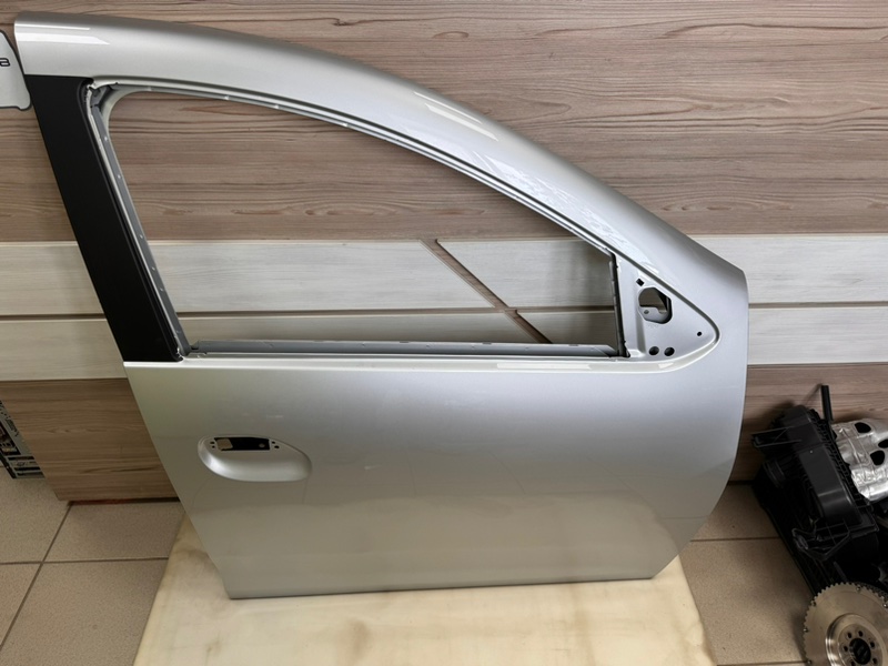 Дверь боковая - фото 1