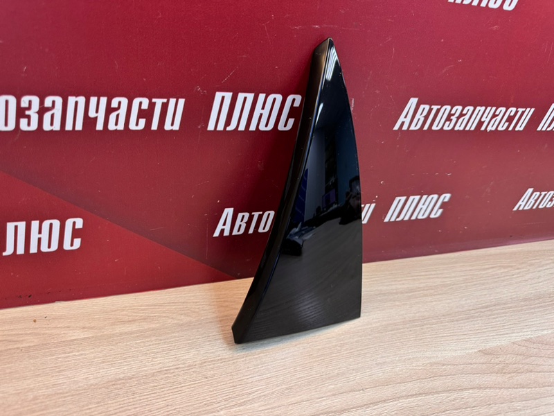 Спойлер крышки багажника - фото 2