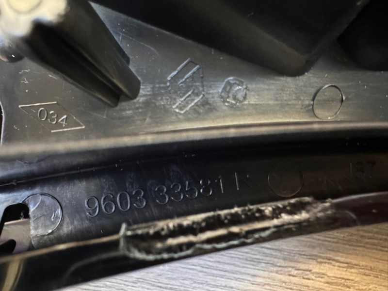 Спойлер крышки багажника - фото 9