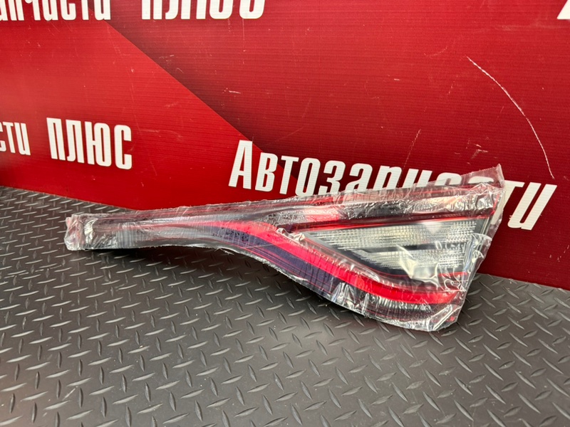 Фонарь крышки багажника - фото 3