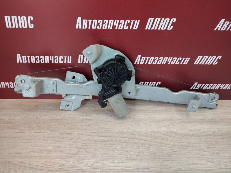 Стеклоподъемник    двери - фото 1