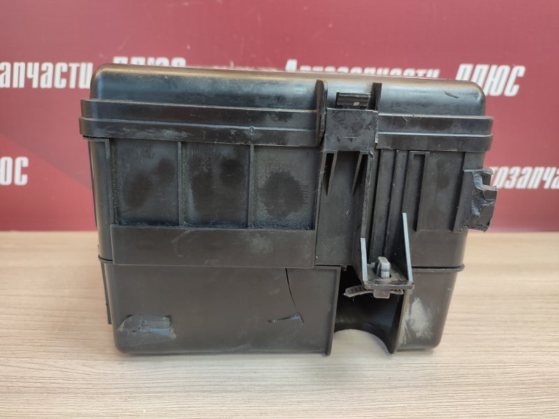 Блок предохранителей - фото 6