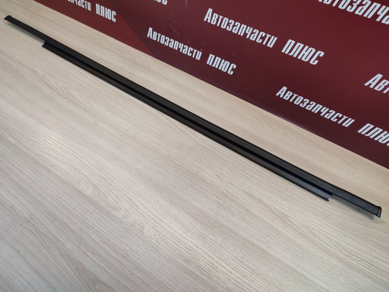 Уплотнитель стекла двери внешний - фото 3