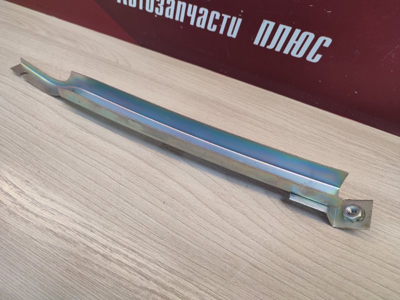 Направляющая стекла двери - фото 5