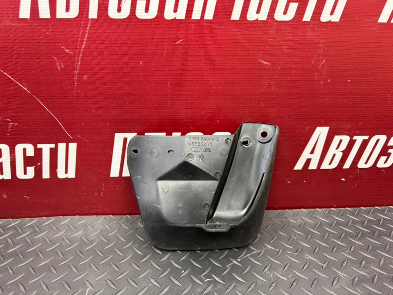 Брызговик - фото 1