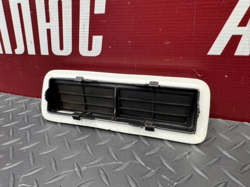 Клапан вентиляции салона - фото 3