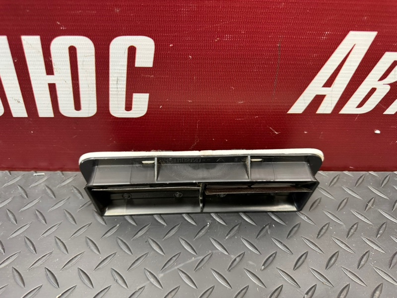 Клапан вентиляции салона - фото 6