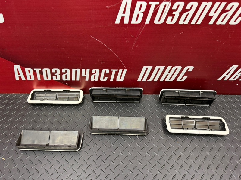 Вентиляционный клапан багажника - фото 6