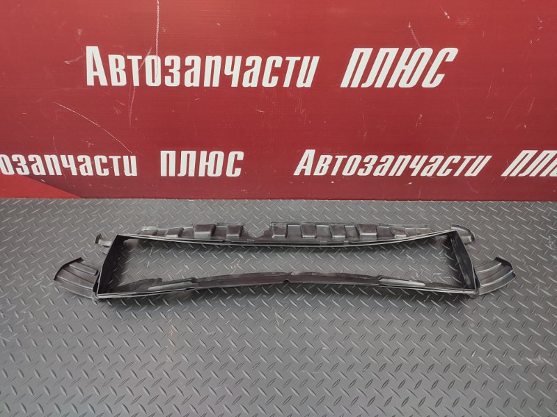 Дефлектор радиатора - фото 1