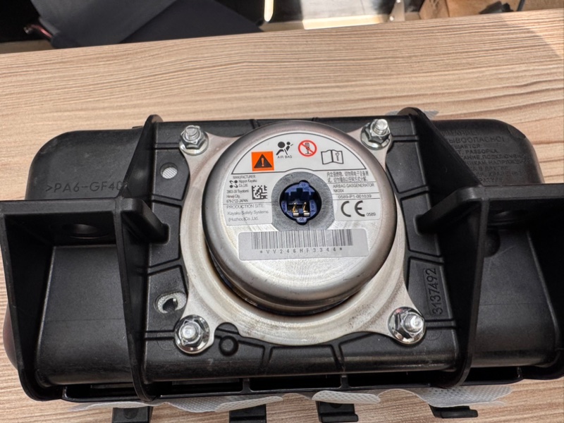 Подушка безопасности - фото 9