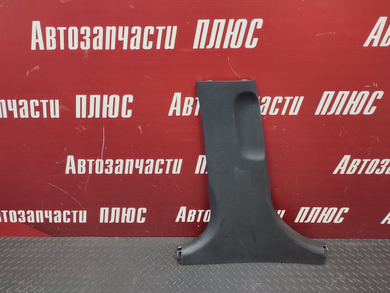 Обшивка средней стойки - фото 1