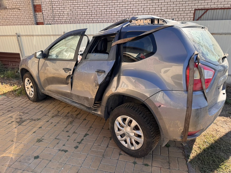 Кузов на запчасти - фото 4