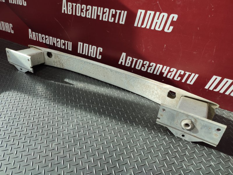 Усилитель бампера - фото 8