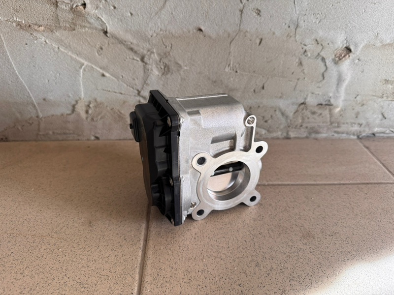 Дроссельная заслонка - фото 1