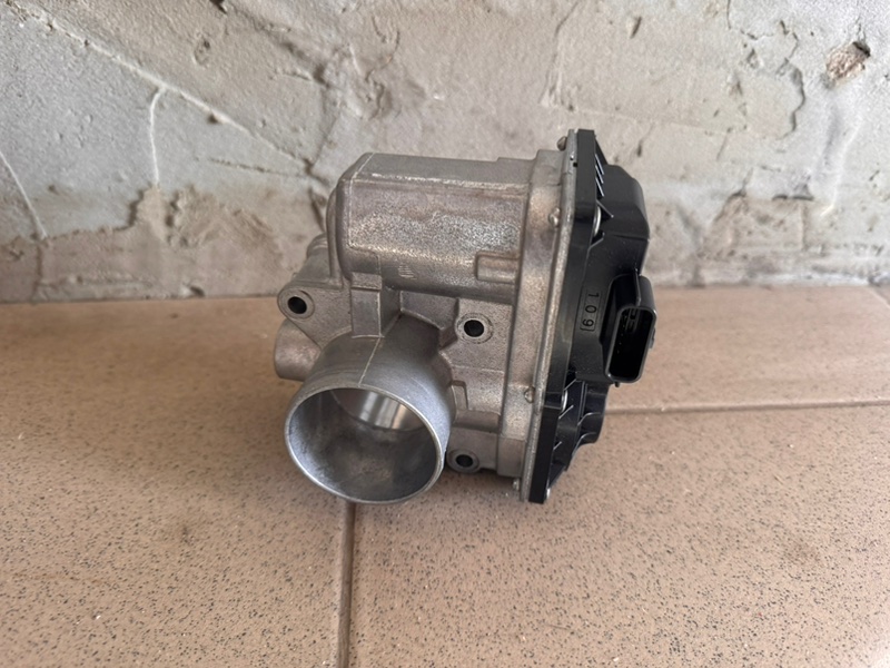 Дроссельная заслонка - фото 3