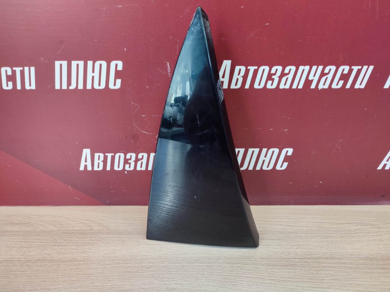 Накладка двери багажника - фото 3